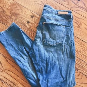 H&M low rise tapered boyfriend jean